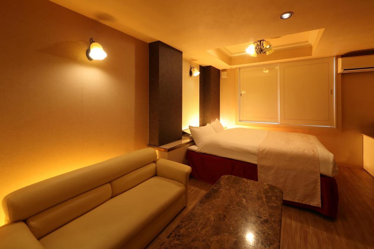 Hotel Fine Olive Kyoto Yamashina (Adults Only) Kültér fotó